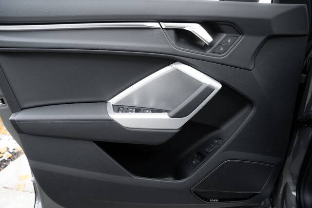 2025 Audi Q3 quattro S line Premium 45 TFSI