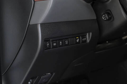 2022 Toyota Venza Limited