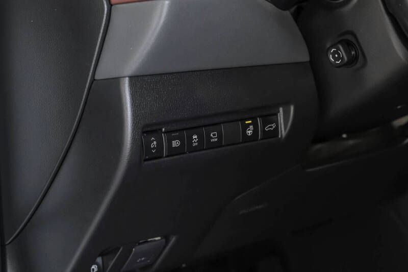 2022 Toyota Venza Limited