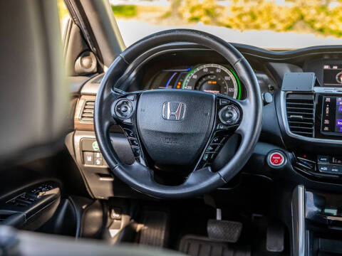 2017 Honda Accord Hybrid EX-L