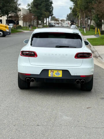 2017 Porsche Macan S