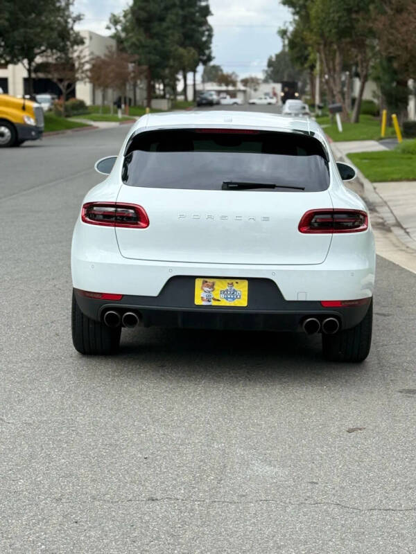 2017 Porsche Macan S