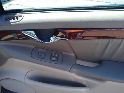 2005 Cadillac DeVille DHS