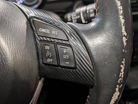 2016 Mazda MAZDA3 i Touring