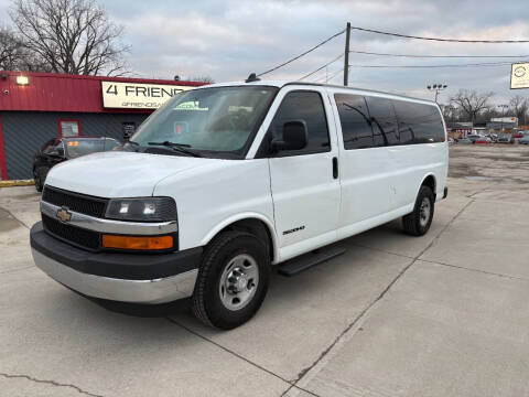 2017 Chevrolet Express LT 3500
