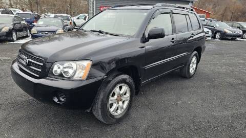 2002 Toyota Highlander for sale at Arcia Services LLC in Chittenango NY