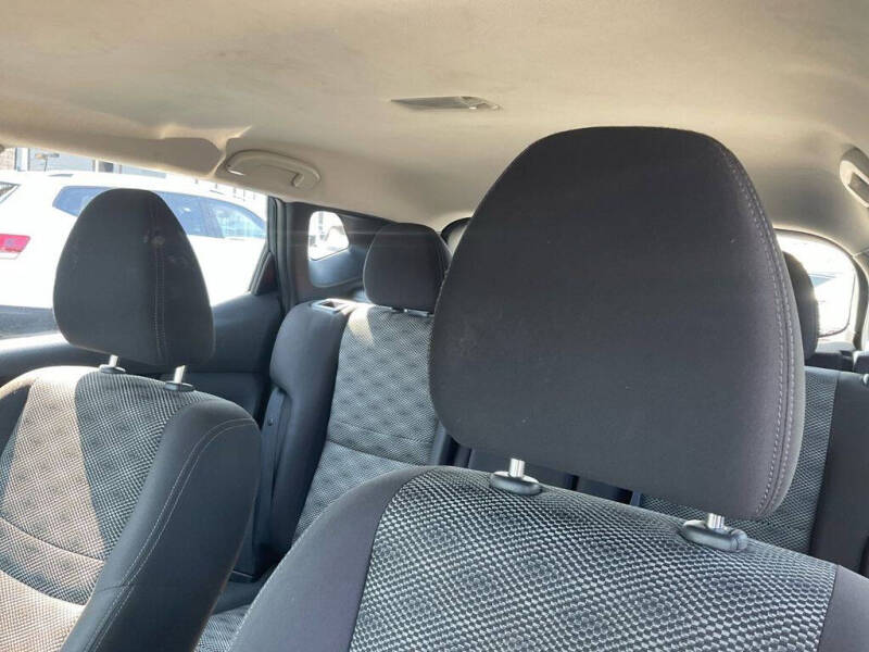 2020 Nissan Rogue Sport SV