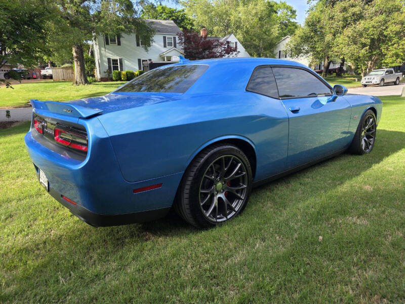 2016 Dodge Challenger SRT 392