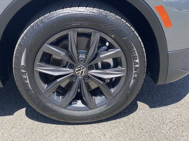 2022 Volkswagen Tiguan SE
