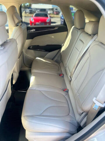 2017 Lincoln MKC Reserve