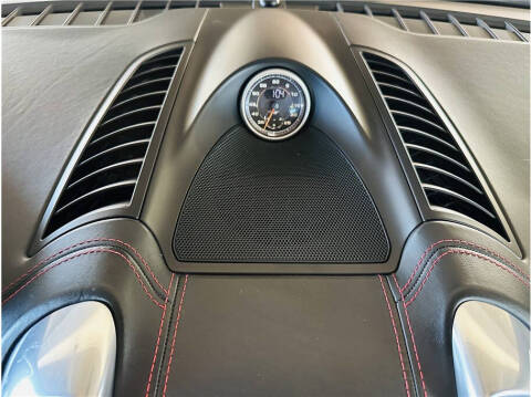 2013 Porsche Cayenne GTS