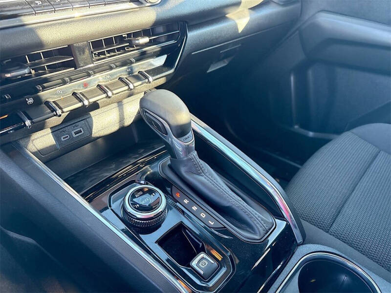 2025 GMC Canyon Elevation