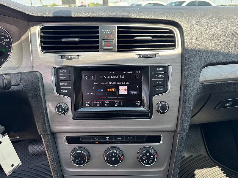 2015 Volkswagen Golf