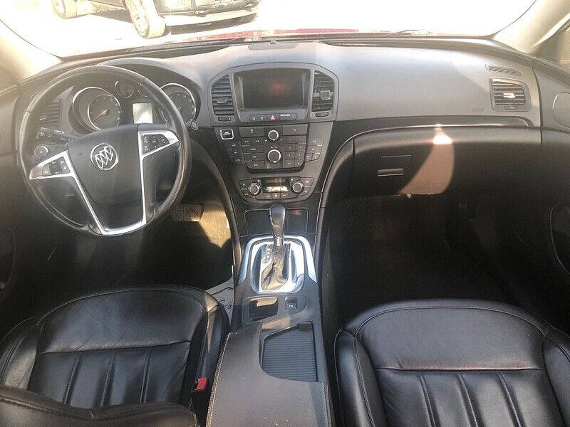 2013 Buick Regal Premium 2