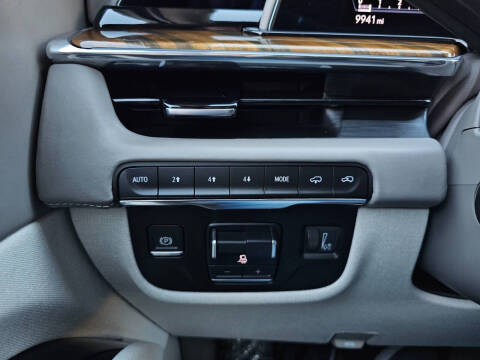 2024 Cadillac Escalade Sport Platinum