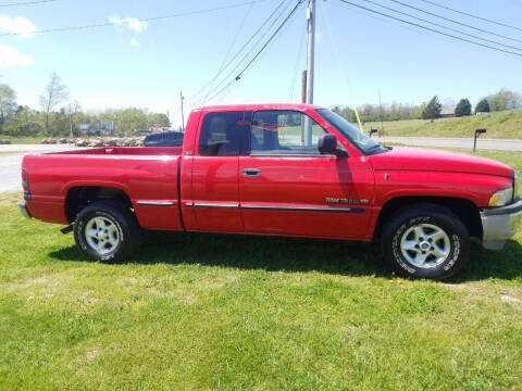 1999 Dodge Ram Pickup 1500 for sale at CAR-MART AUTO SALES in Maryville TN
