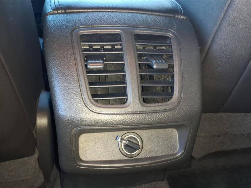 2018 Ford Taurus SEL