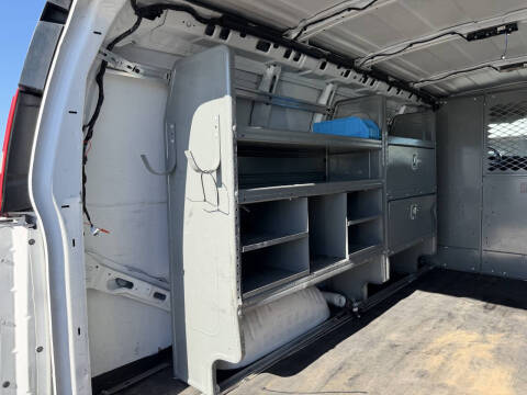 2017 Chevrolet Express 2500