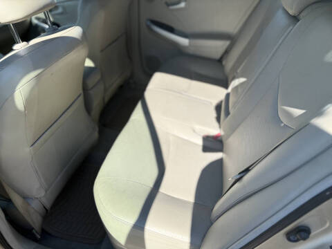 2010 Toyota Prius IV