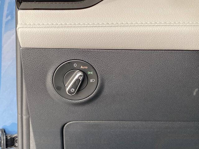 2026 Volkswagen Taos S 4Motion