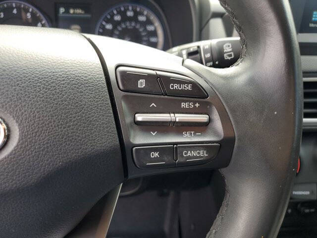 2021 Hyundai Kona SEL Plus