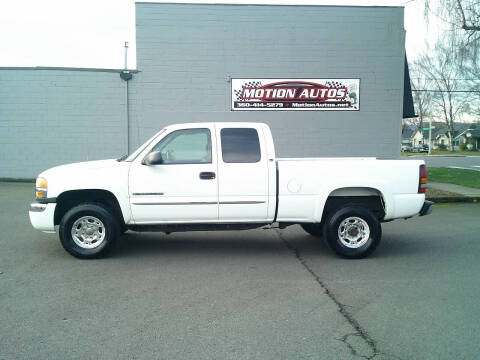 2005 GMC Sierra 2500HD for sale at Motion Autos in Longview WA