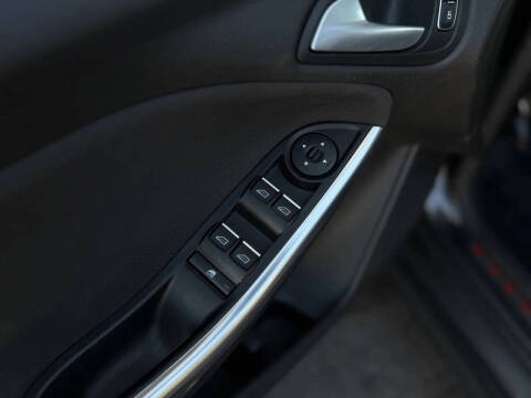 2017 Ford Focus ST