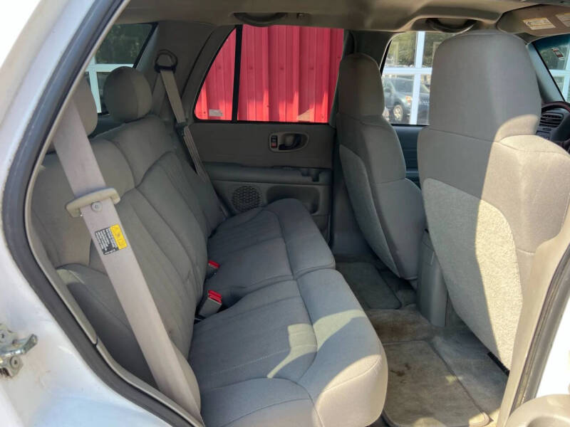 2004 Chevrolet Blazer LS