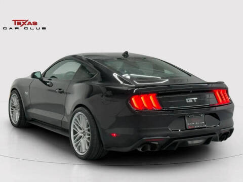 2021 Ford Mustang