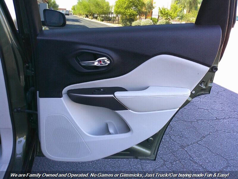 2021 Jeep Cherokee Latitude Plus