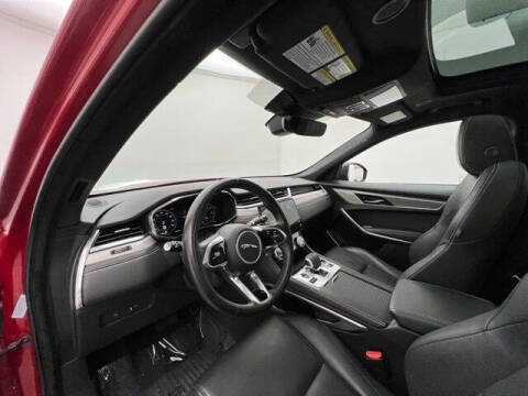 2024 Jaguar F-PACE P250 R-Dynamic S