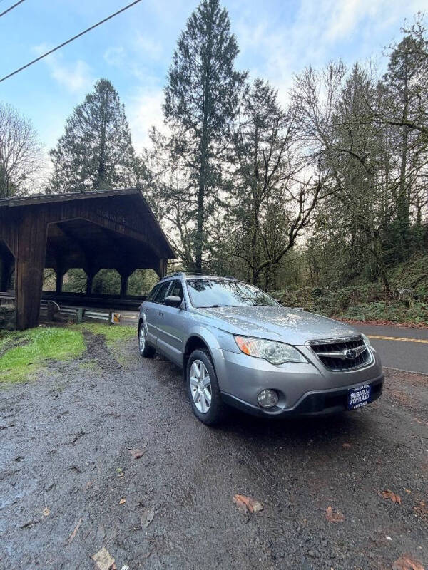 2008 Subaru Outback 2.5i's photo