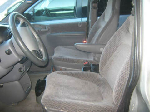 2000 Dodge Grand Caravan SE