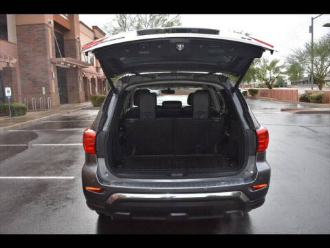 2019 Nissan Pathfinder SL