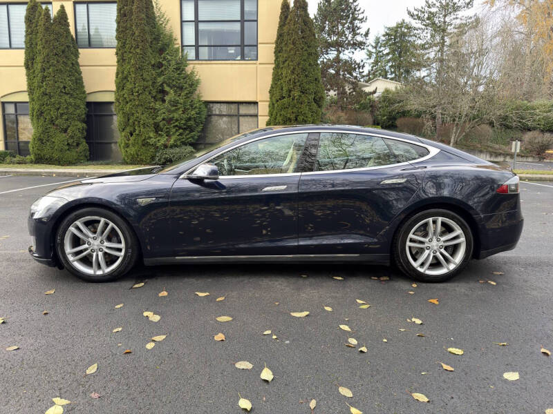 2013 Tesla Model S