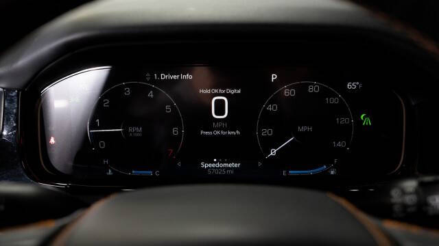 2022 Jeep Grand Wagoneer Series III