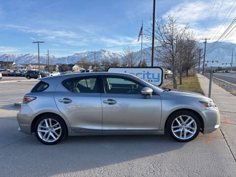 2017 Lexus CT 200h