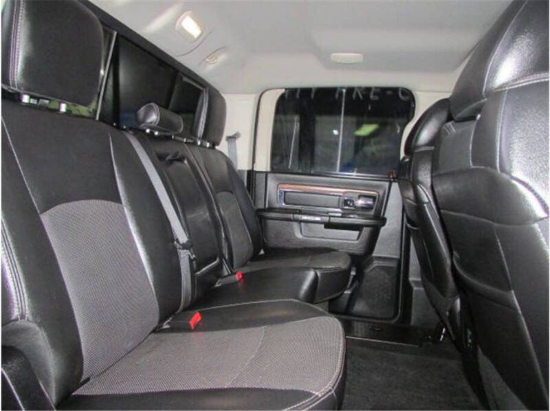 2016 RAM 1500 Laramie