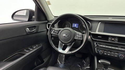 2019 Kia Optima EX