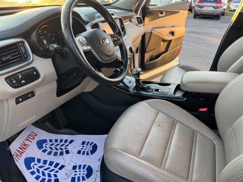 2019 Kia Sorento EX V6