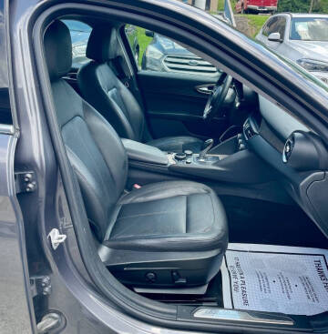2017 Alfa Romeo Giulia Ti