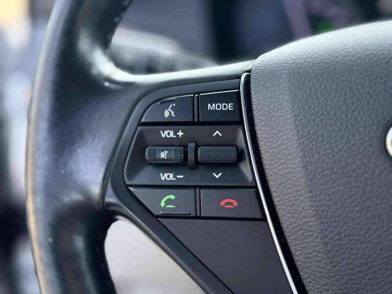 2016 Hyundai Sonata Hybrid