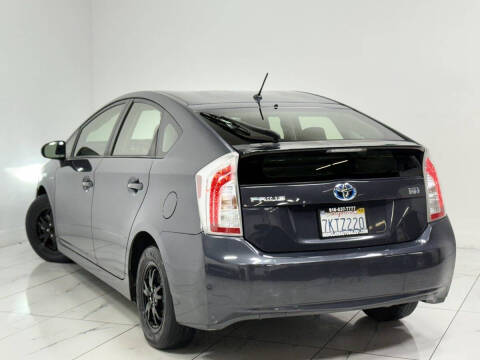 2015 Toyota Prius Three