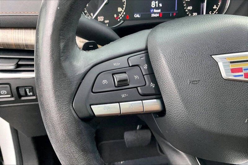 2020 Cadillac XT4 Premium Luxury