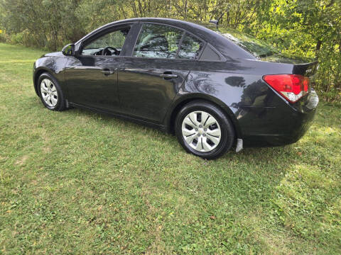 2013 Chevrolet Cruze LS Auto