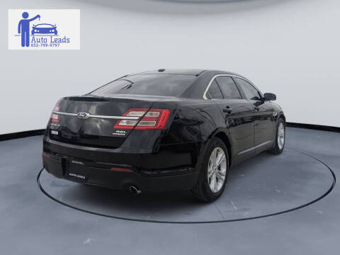 2016 Ford Taurus SEL