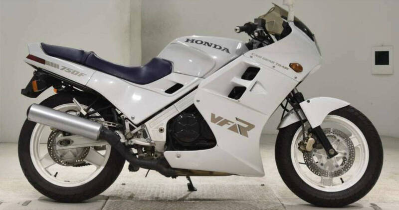 1986 Honda VFR750F