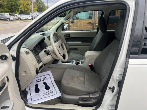 2010 Ford Escape XLT