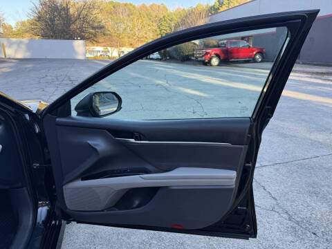 2020 Toyota Camry LE