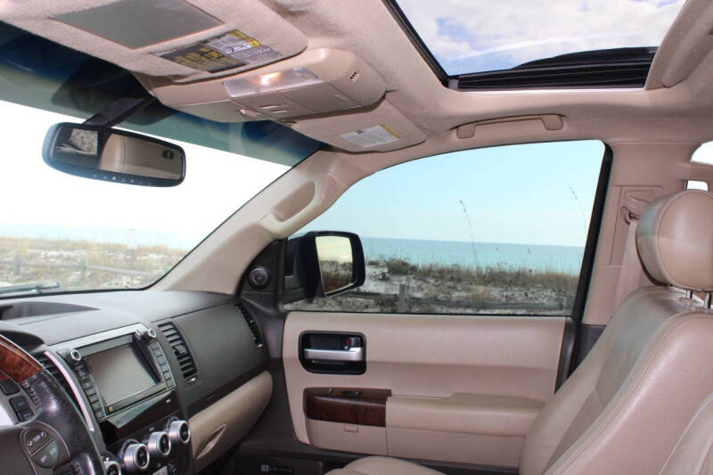 2010 Toyota Sequoia Platinum